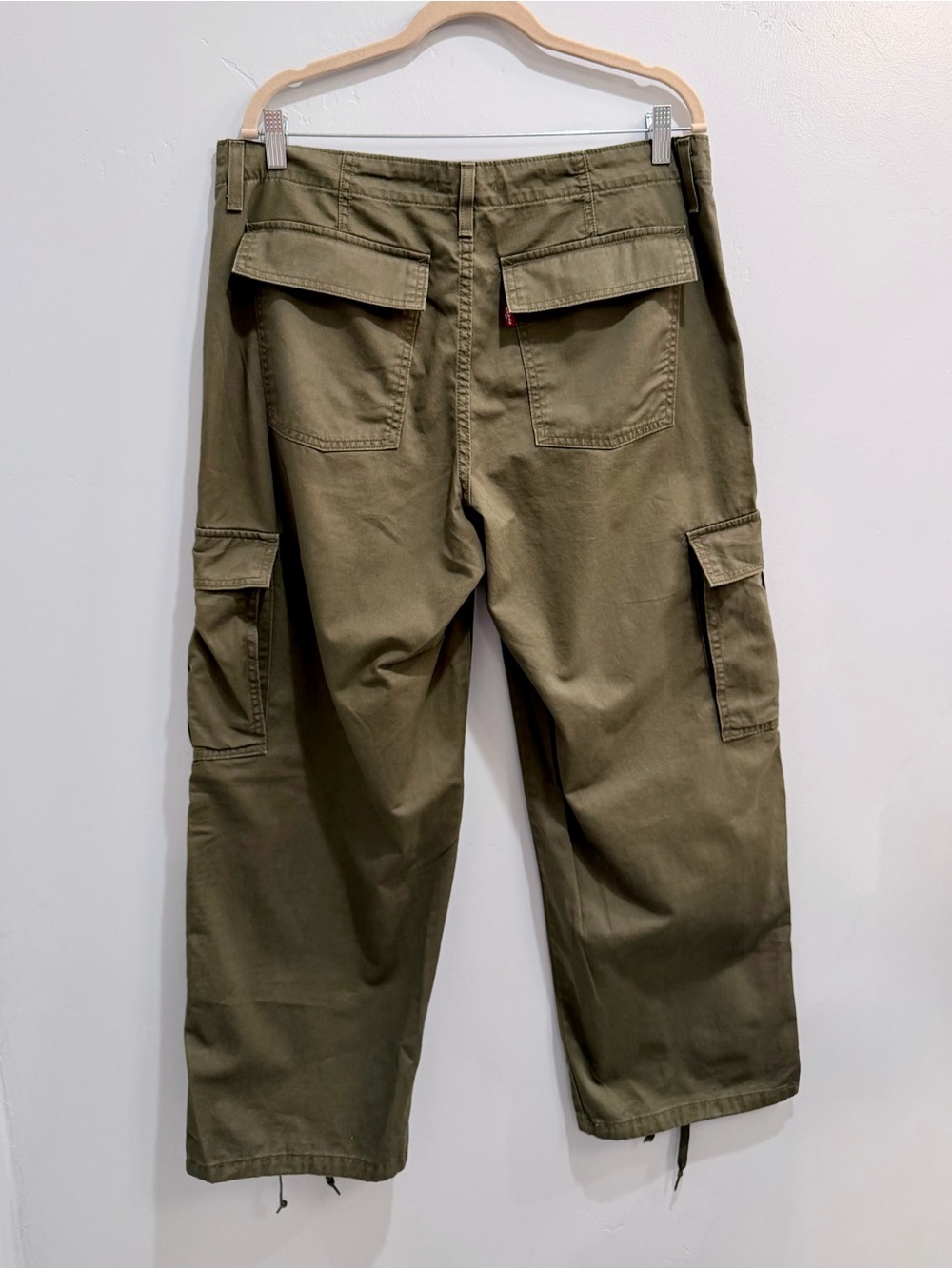 Levi’s '94 Baggy Cargo Pants Army Green High Rise Straight Leg Utility Size 32 - Picture 6 of 11